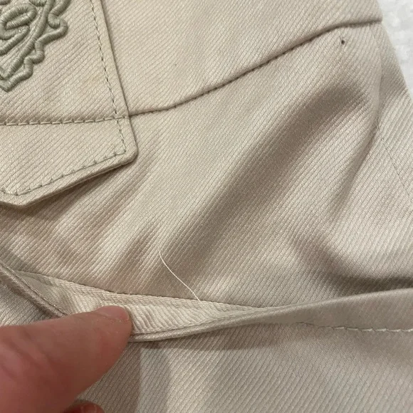 Gucci tan slacks, wardrobe staple - Picture 15 of 16